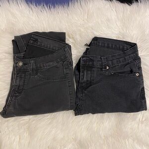 Lot of 2 pairs of black jeans